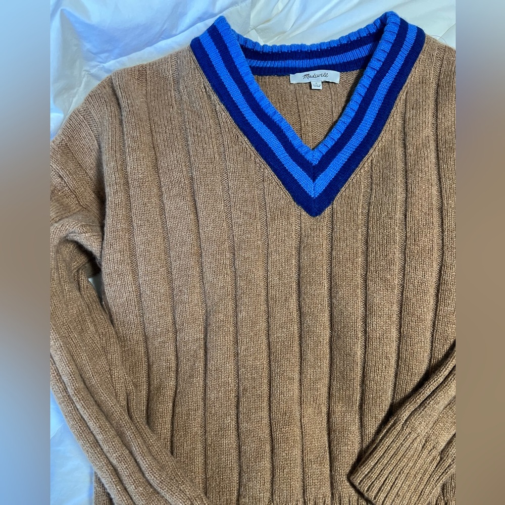 Madewell V-Neck Sweater - Tan and Blue - Picture 4 of 6